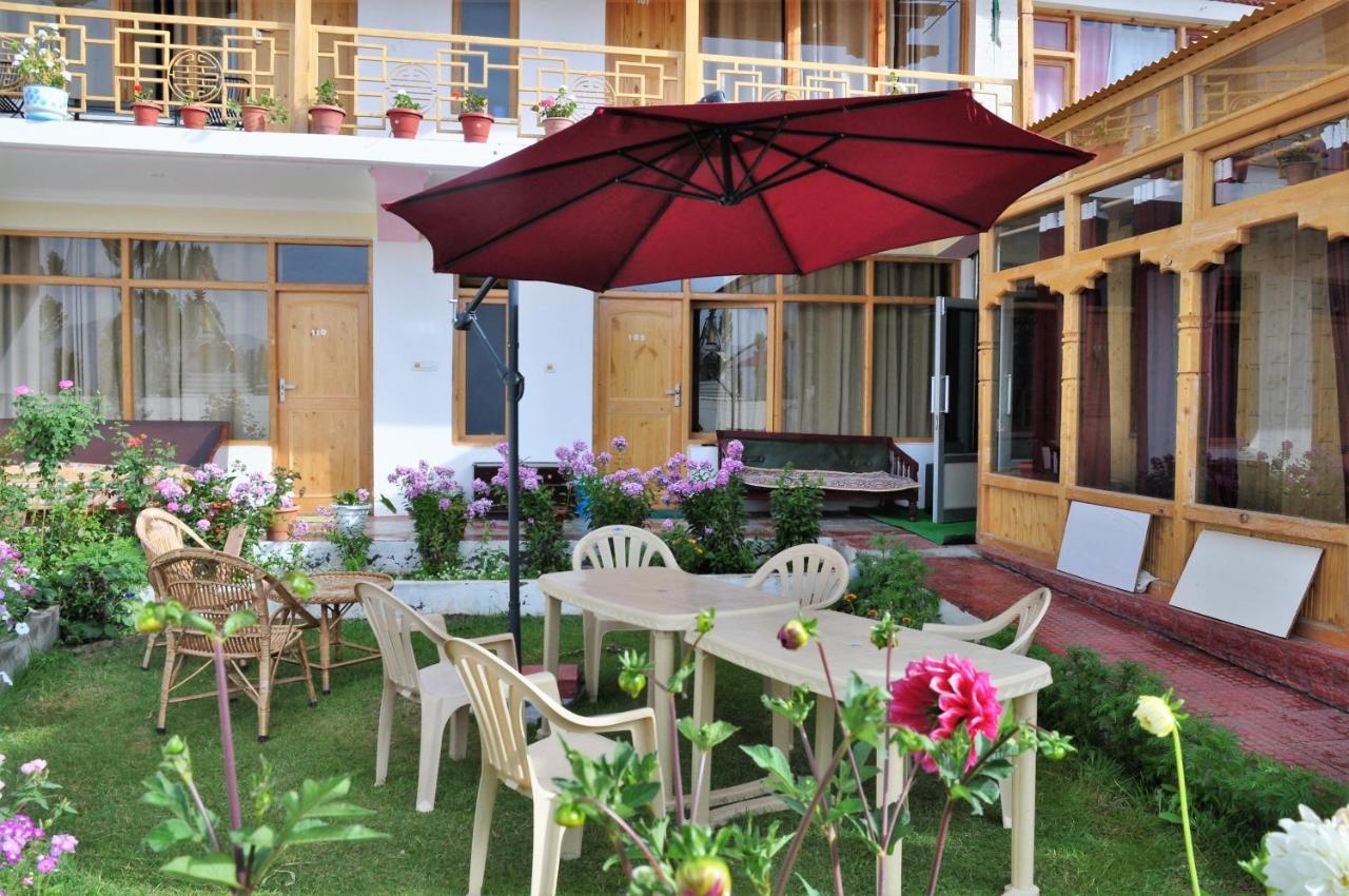 Laksdup Guest House Leh Kültér fotó